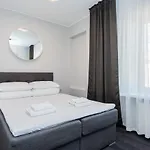 Centrum 3*