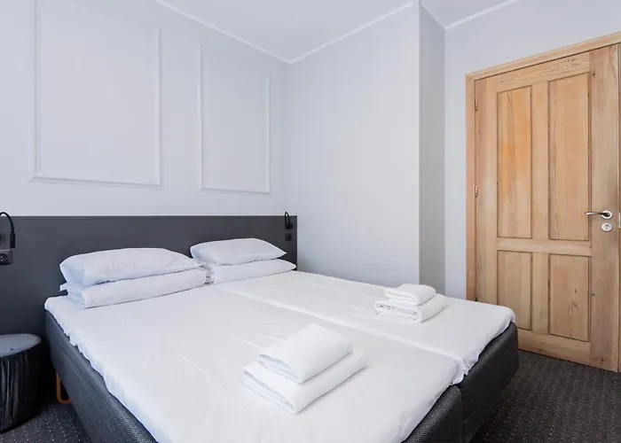 Гостьовий будинок Centrum 3*